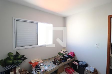 Quarto 1 de apartamento para alugar com 2 quartos, 47m² em Shopping Park, Uberlândia