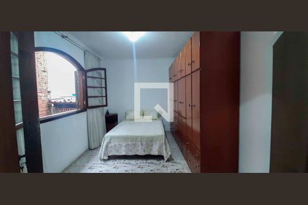 Suíte de casa à venda com 5 quartos, 246m² em Jardim Primeiro de Maio (chacara Fazendinha), Osasco