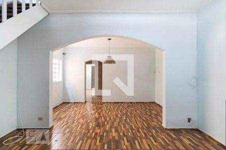 Casa à venda com 2 quartos, 100m² em Vila Babilonia, São Paulo