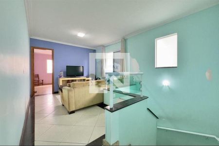 Casa à venda com 3 quartos, 150m² em Jardim Santa Cruz (Campo Grande), São Paulo