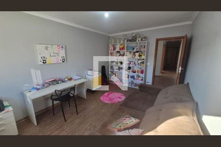 Casa à venda com 4 quartos, 187m² em Vila Moreira, São Paulo