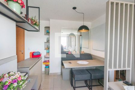 Sala de apartamento à venda com 2 quartos, 44m² em Vila São Bernardo, Campinas