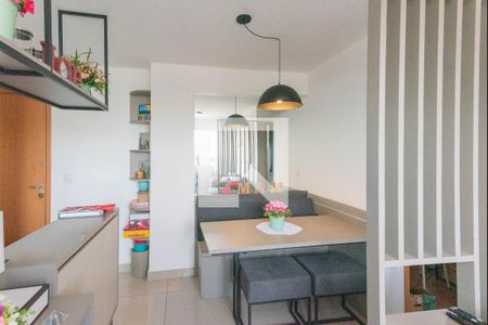 Sala de apartamento à venda com 2 quartos, 44m² em Vila São Bernardo, Campinas