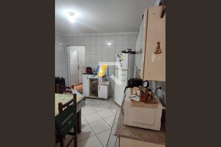 Casa à venda com 3 quartos, 130m² em Parque Oratório, Santo André
