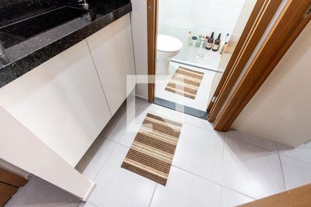 Lavabo de apartamento para alugar com 2 quartos, 51m² em Lapa, São Paulo