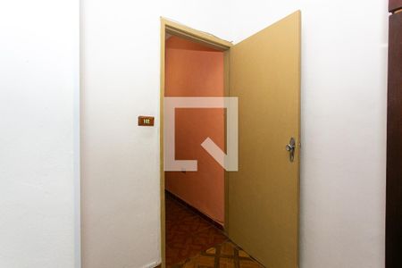 Quarto 1 de casa para alugar com 2 quartos, 90m² em Vila Costa Melo, São Paulo