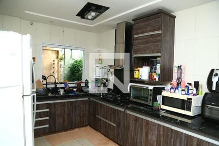Cozinha de casa à venda com 4 quartos, 360m² em Setor Recanto das Minas Gerais, Goiânia