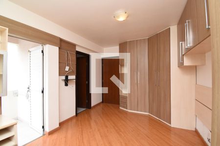 Suíte de casa de condomínio à venda com 3 quartos, 120m² em Bacacheri, Curitiba
