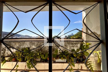 Vista da sala de casa à venda com 3 quartos, 154m² em Copacabana, Rio de Janeiro