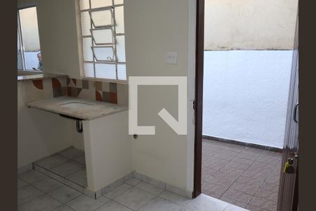Cozinha de casa para alugar com 1 quarto, 60m² em Vila California, São Paulo
