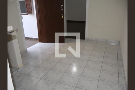 Cozinha de casa para alugar com 1 quarto, 60m² em Vila California, São Paulo