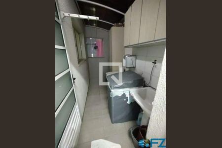 Apartamento à venda com 2 quartos, 56m² em Vila Eldizia, Santo André