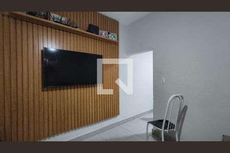 Casa para alugar com 2 quartos, 100m² em Vila Santa Margarida, Ferraz de Vasconcelos