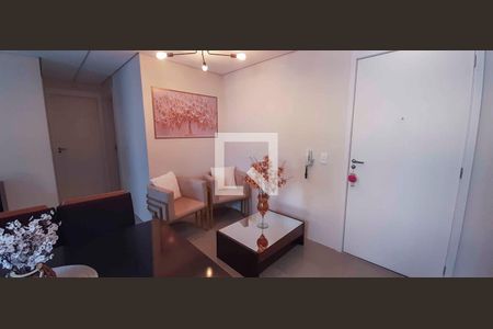 Apartamento para alugar com 2 quartos, 50m² em Metalúrgicos, Osasco