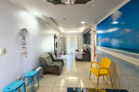 Sala de apartamento para alugar com 2 quartos, 90m² em Vilamar, Praia Grande