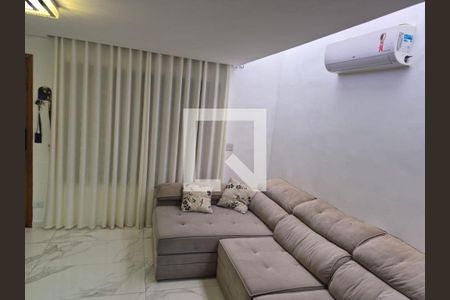 Casa à venda com 3 quartos, 240m² em Anchieta, São Bernardo do Campo