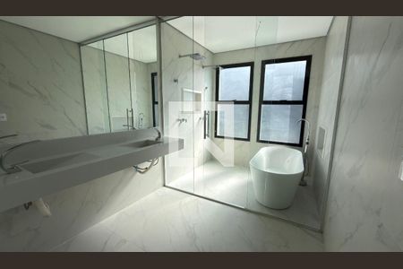 Casa à venda com 4 quartos, 372m² em Colinas da Anhanguera, Santana de Parnaíba