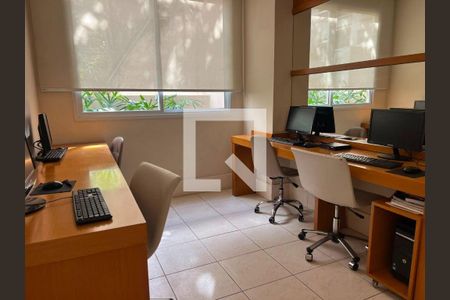 Apartamento à venda com 2 quartos, 60m² em Centro, Niterói