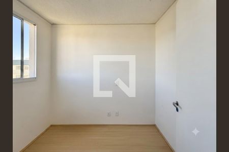 Quarto 2 de apartamento para alugar com 2 quartos, 34m² em Jardim São Luís, São Paulo