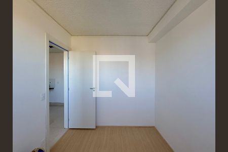 Quarto 1 de apartamento para alugar com 2 quartos, 34m² em Jardim São Luís, São Paulo
