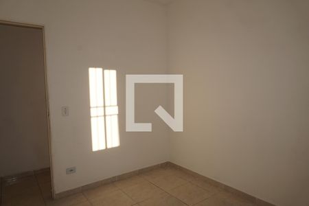 Quarto 1 de apartamento para alugar com 2 quartos, 53m² em Jardim Vitória, Embu das Artes