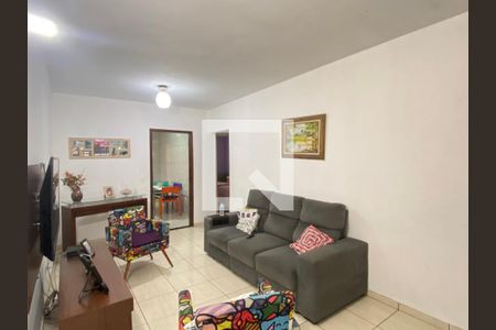 Sala de casa à venda com 3 quartos, 132m² em Quitaúna, Osasco