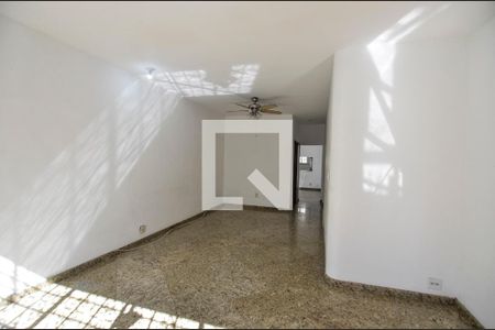 Sala de casa para alugar com 3 quartos, 130m² em Andarai, Rio de Janeiro