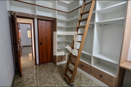 Quarto de casa para alugar com 3 quartos, 130m² em Andarai, Rio de Janeiro