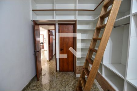 Quarto de casa para alugar com 3 quartos, 130m² em Andarai, Rio de Janeiro