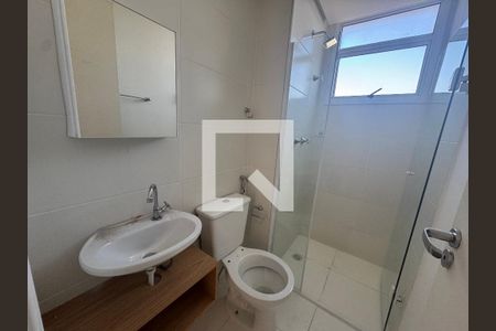 Banheiro de apartamento para alugar com 2 quartos, 45m² em Vila Osasco, Osasco