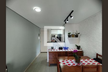 Sala  de apartamento para alugar com 2 quartos, 47m² em Jardim Celeste, São Paulo