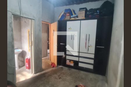 Suíte de casa à venda com 3 quartos, 234m² em Jardim Guimaraes, Guarulhos