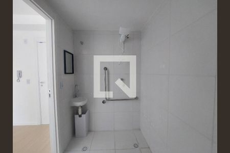 Banheiro de kitnet/studio à venda com 1 quarto, 22m² em Campo Grande, São Paulo