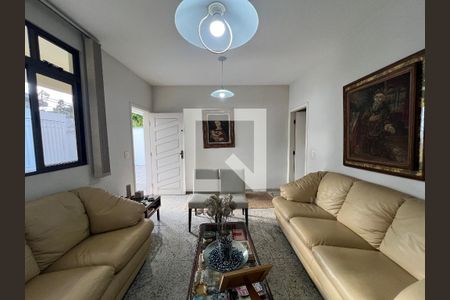 Sala de casa à venda com 5 quartos, 550m² em Bandeirantes (pampulha), Belo Horizonte