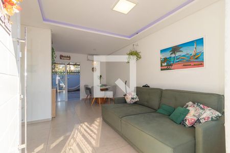 Sala de casa à venda com 2 quartos, 88m² em Igara, Canoas