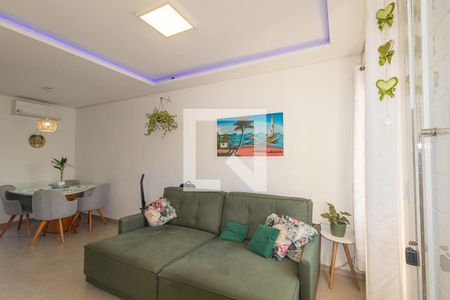 Sala de casa à venda com 2 quartos, 88m² em Igara, Canoas