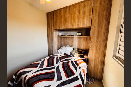 Quarto  de apartamento à venda com 2 quartos, 55m² em Conceicao, Osasco