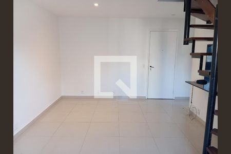 Sala de apartamento para alugar com 2 quartos, 75m² em Barra da Tijuca, Rio de Janeiro