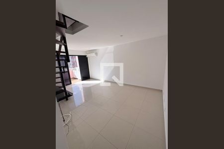 Quarto de apartamento para alugar com 2 quartos, 75m² em Barra da Tijuca, Rio de Janeiro