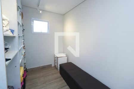 Closet da Suíte Master de casa para alugar com 3 quartos, 400m² em Campestre, Santo André
