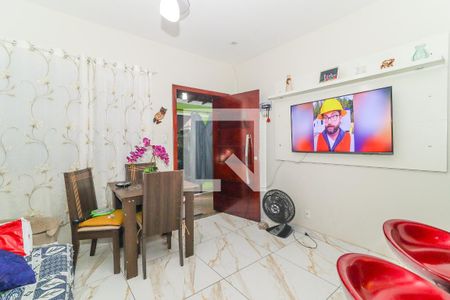 Casa à venda com 2 quartos, 240m² em Realengo, Rio de Janeiro
