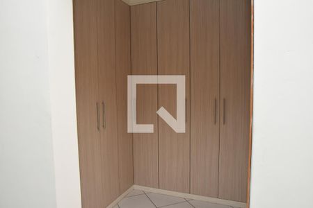 Closet de casa à venda com 3 quartos, 250m² em Vila Nambi, Jundiaí