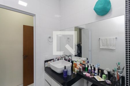 Banheiro de casa à venda com 2 quartos, 125m² em Jardim Felicidade(zona Norte), São Paulo