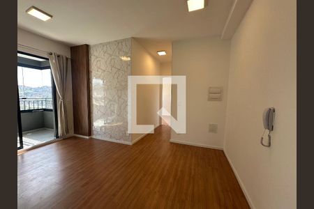 Sala de apartamento para alugar com 1 quarto, 48m² em Vila Pindorama, Barueri
