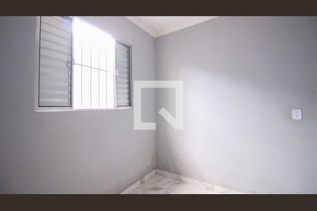 Quarto 1 de casa para alugar com 2 quartos, 60m² em Jardim Alto Alegre (sao Rafael), São Paulo