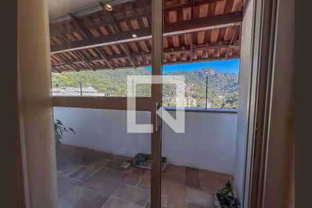 Apartamento para alugar com 4 quartos, 500m² em Cosme Velho, Rio de Janeiro