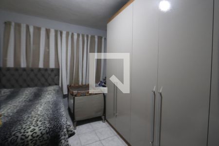 Quarto de casa à venda com 3 quartos, 105m² em Jardim Mimar, São Paulo