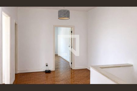 Corredor de casa para alugar com 4 quartos, 100m² em Pinheiros, São Paulo