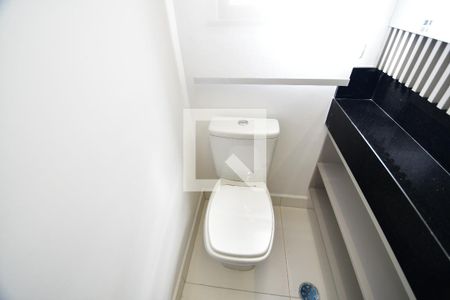 Lavabo de apartamento para alugar com 1 quarto, 51m² em Centro, Campinas