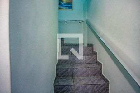 Escada  de casa à venda com 3 quartos, 300m² em Vila Santa Luzia, São Bernardo do Campo